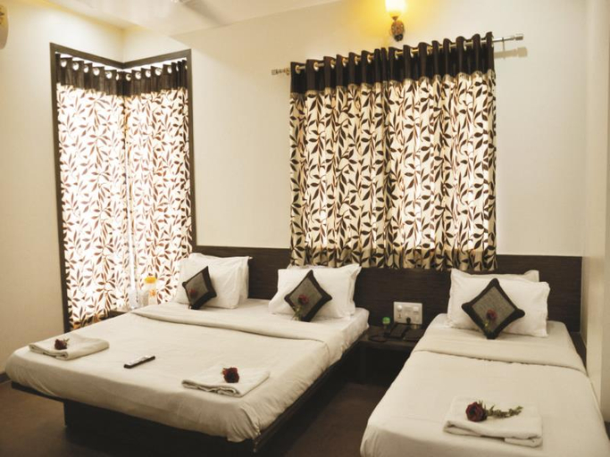 Triple Bed Non AC