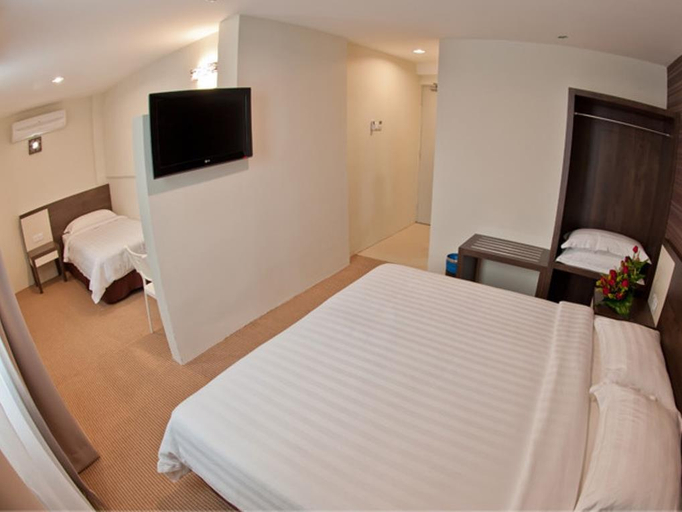 Bedroom 4, De Spring Hotel, Kuantan