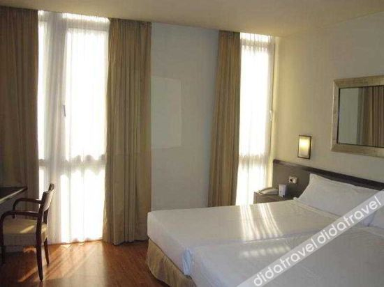 Others 5, Barcelona Atiram Hotel, Barcelona