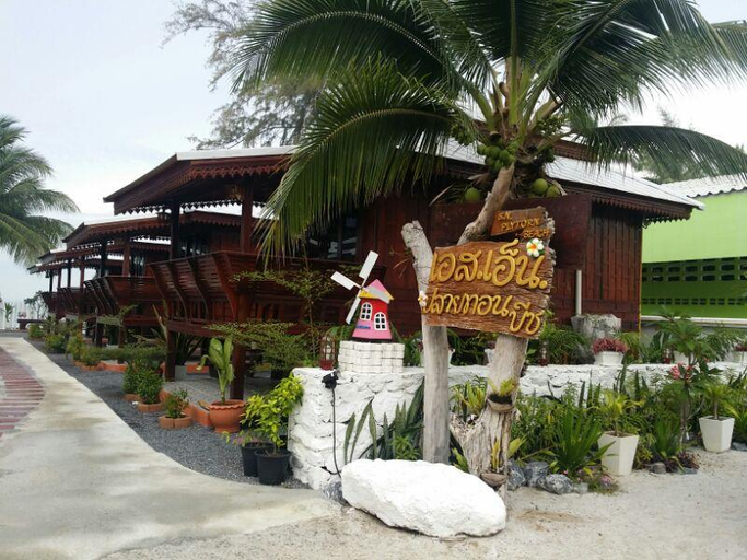 Others 3, S.N. Plytorn Beach Hotel, Sichon