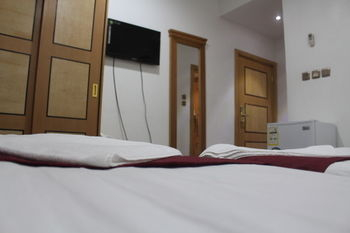 Others 5, AL BATTAL HOTEL, Makkah