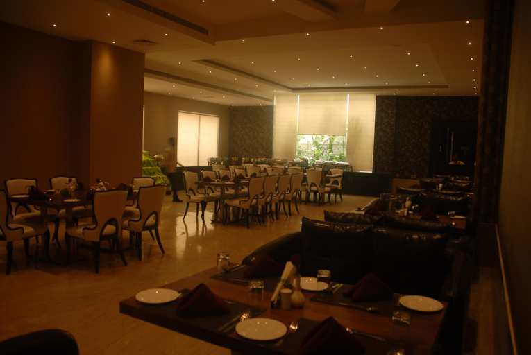 Food & Drinks 5, Hotel Pioneer Grand Palace, Kanniyakumari