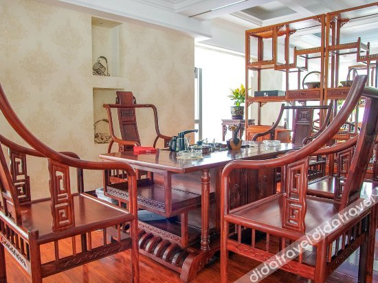 Others 3, HengBao Hotel, Leshan