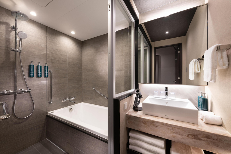 Bathroom 4, DoubleTree by Hilton Kyoto Station, Kyoto