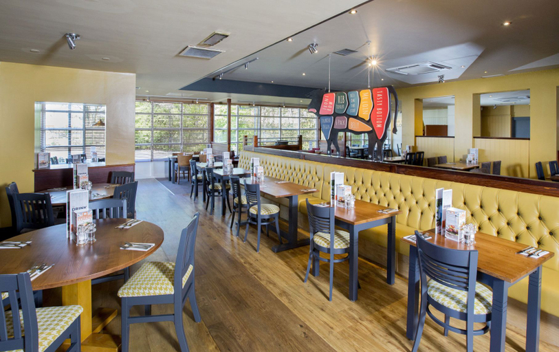 Food & Drinks 2, Premier Inn Leeds / Bradford Airport, Leeds