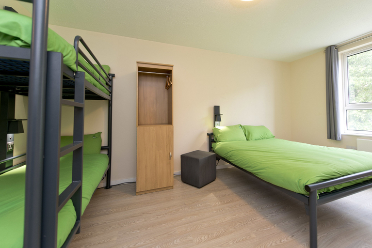 Bedroom 2, YHA Liverpool Albert Dock, Sefton