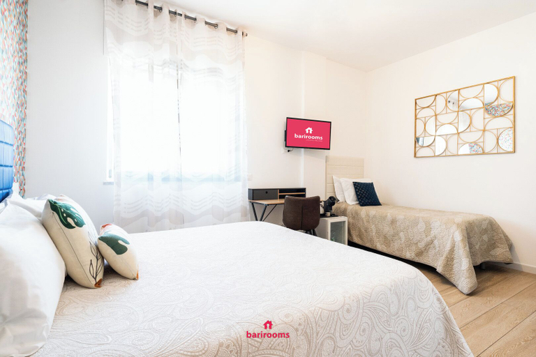 Bedroom 3, BARIROOMS - CARULLI SUITE, Bari