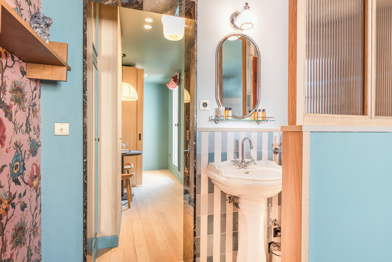 Others 5, Maison La Boheme Montmartre - Studios & Apartments, Paris