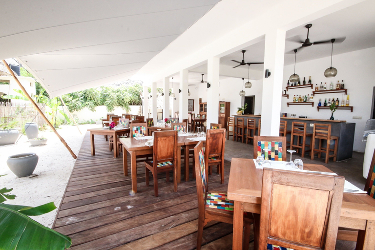 Food & Drinks 5, Jambiani Villas, Kusini