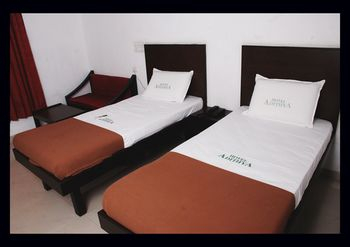 Others 5, Hotel adithya, Chennai
