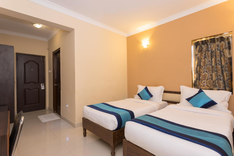 Bedroom 2, ランデブー ビーチ リゾート, North Goa