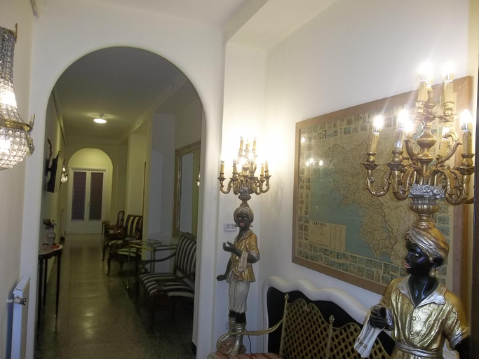 Public Area, WELL COME CULTURA - SANTA LUCIA, Napoli
