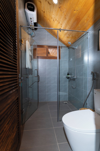 Bathroom, Hoàng Long Tropical - Farmstay, Hàm Thuận Nam