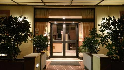 Others 4, Hotel Redi, Pistoia