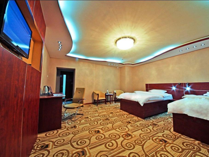 Others 2, Kaiser Hotel, Ulan Bator