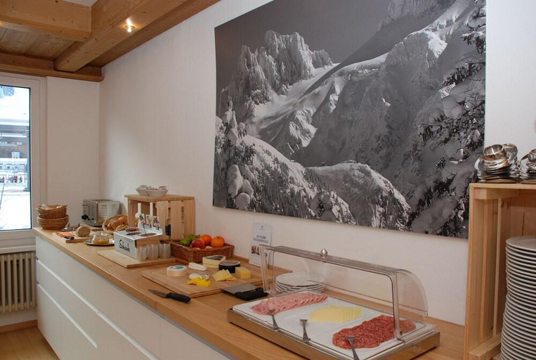 Food & Drinks 4, Hotel Crystal, Obwalden