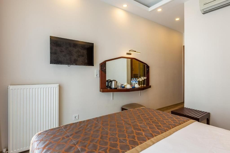 Room 2, Menar Hotel & Suites, Fatih