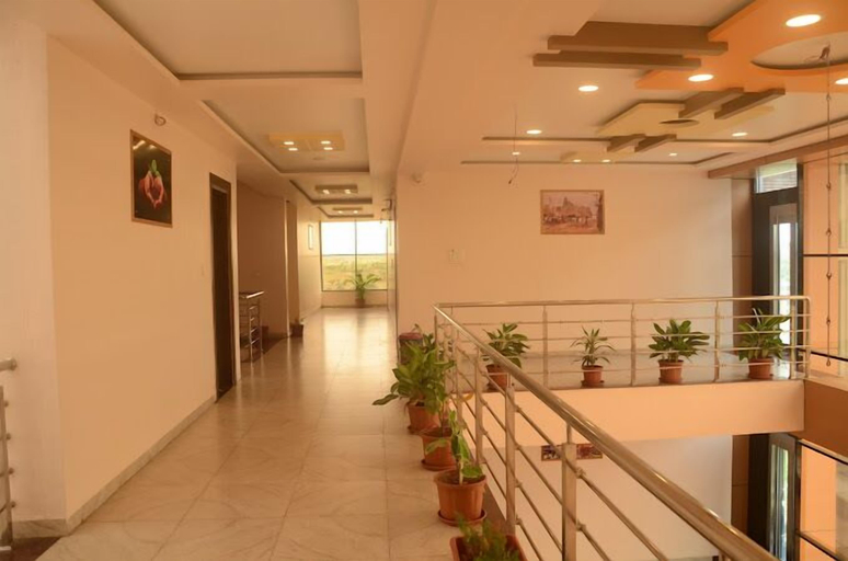 Exterior & Views 2, Hotel Swamiraj Executive, Pune
