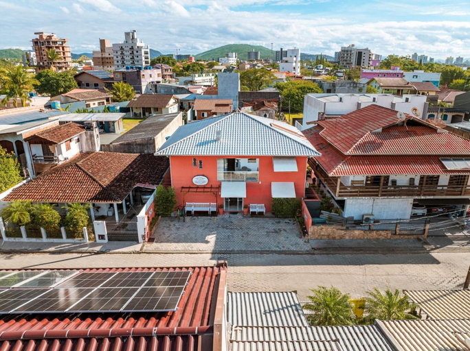 Aerial view, VILLA D'OURO, Penha