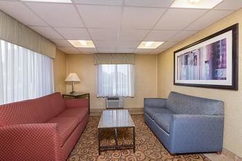 Others 3, Motel 6-Moline, IL, Rock Island