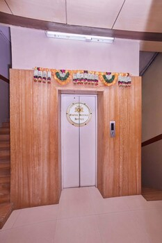 Others 4, Empire Royale Hotel - Hostel, Mumbai City