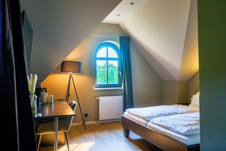Bedroom 3, VILLA FIRST im Sophienhof, Rhein-Sieg-Kreis