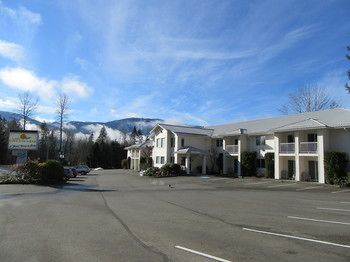 Others 5, Lake Cowichan Lodge, Cowichan Valley