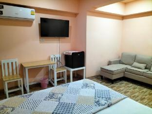 Others 4, P Place, Bang Kapi