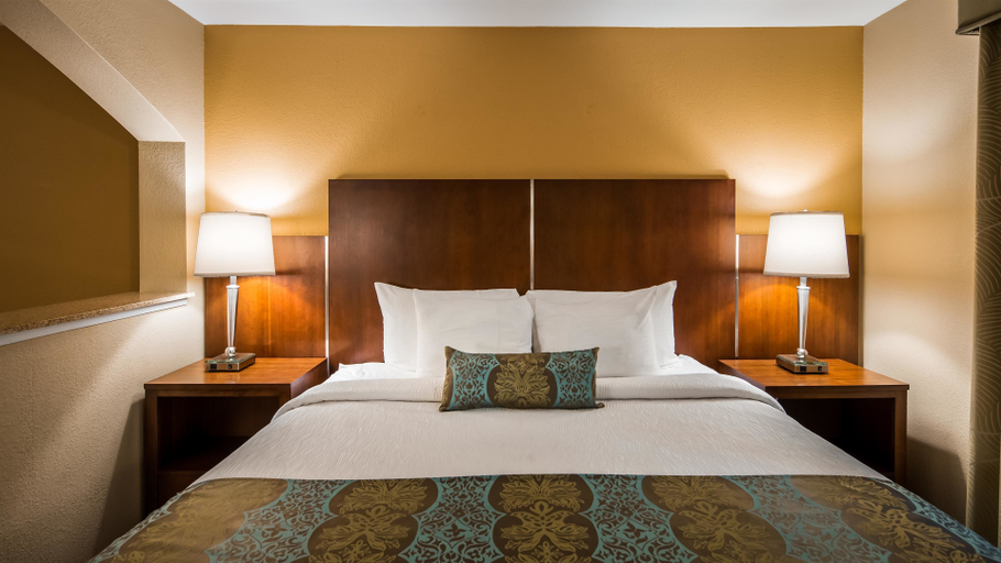 Bedroom 2, Best Western Plus Airport Inn and Suites, Alameda