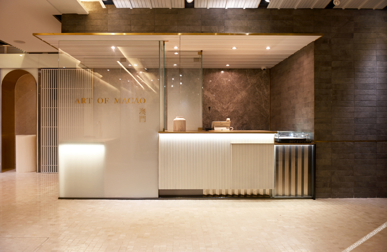 Others 5, House of Lotus , Macao