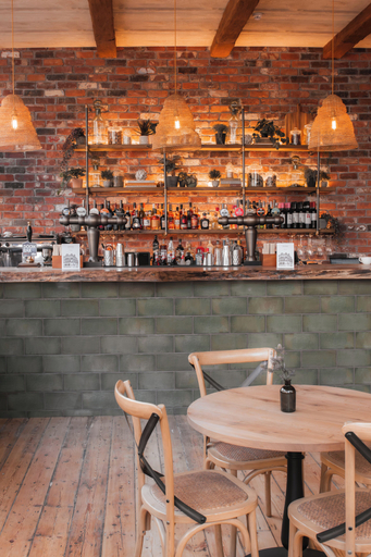 Food & Drinks 4, The Old Farmhouse Pub & Rooms, London