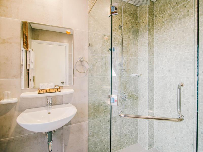 Bathroom 3, Elegant Hotel Da Nang, Da Nang