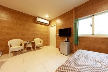 Others 2, Kentting Dajenshan Chalet, Pingtung