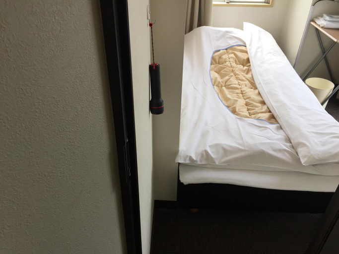 Bedroom 4, Shochikubai Hostel No.3 - Men Only, Nagoya