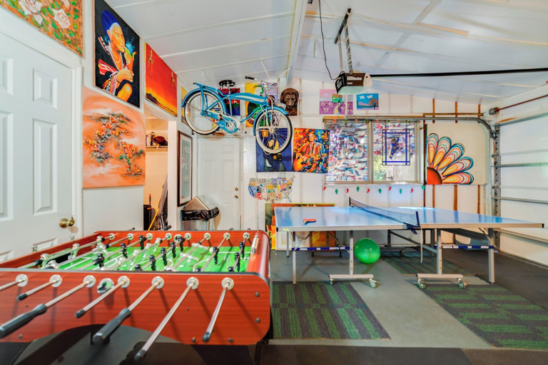 Interior 5, Beach & Resort Access - Pets, Games & Fire Pit, Brevard