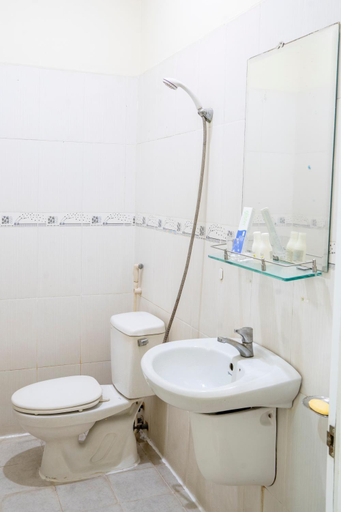 Bathroom 4, Nhu Huynh 2 Hotel, Bình Chánh