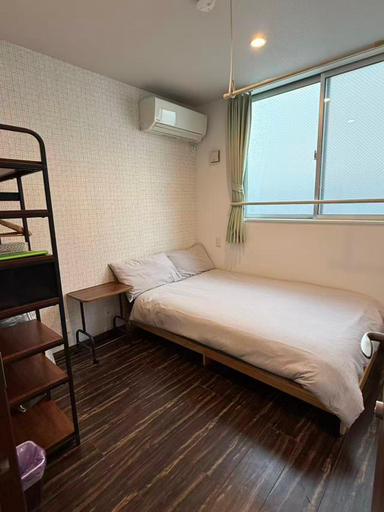 Bedroom, 民泊TOKYO one シェアハウス, Sumida