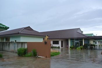 Exterior & Views 5, Paolomareetel Hotel, Muang Surat Thani