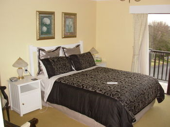 Others 4, Bathurst Heights B&B, Bathurst Regional - Pt A