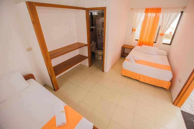 Bedroom 3, Hostal Suenos Silvestres, Santa Cruz