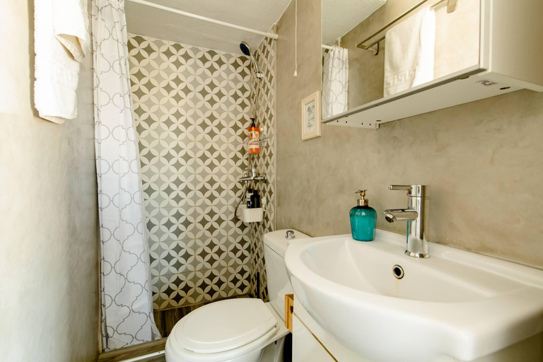 3, Harbor View Apartment in Mykonos Town, South Aegean