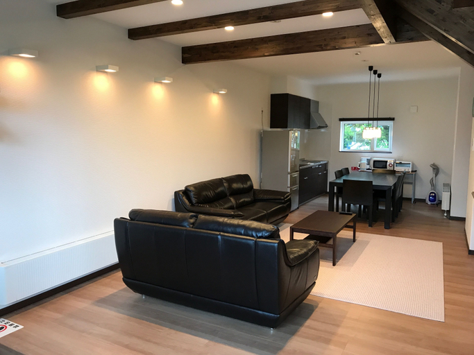 Others 4, Tsuru Apartments, Furano