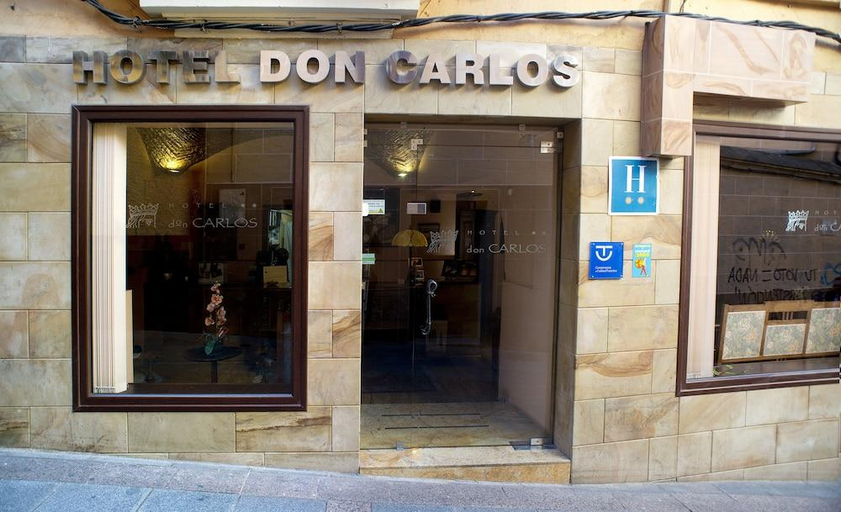Exterior & Views, Hotel Don Carlos Caceres, Cáceres