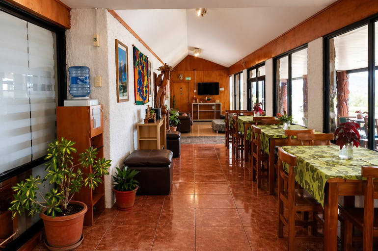 Food & Drinks, Cabanas & Hostal Tojika, ísla de Pascua
