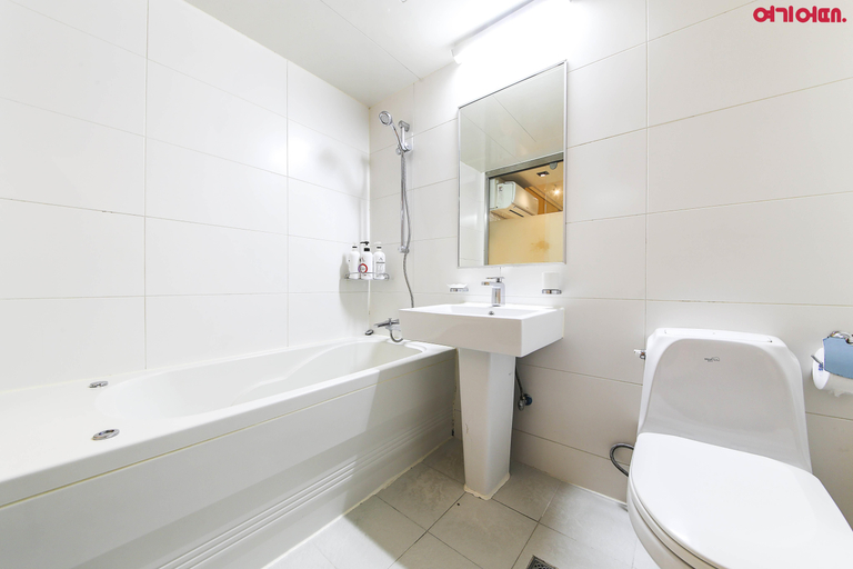Bathroom 4, Jongro HOTEL LABOUM, Jongno