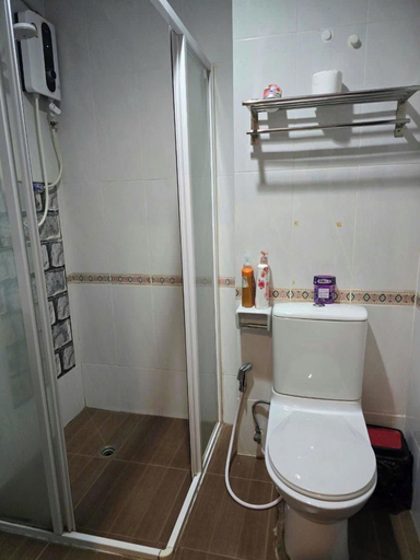 Bathroom 4, ALI XAYATHIT APARTMENT & HOTEL, Vientiane