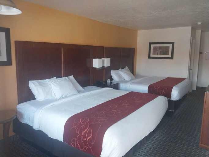 Others 5, Vermilion Inn, Kane