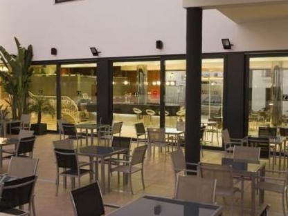 Food & Drinks, Hotel y Apartamentos Conilsol, Cádiz
