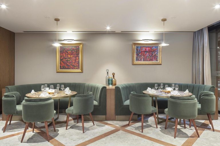 Food & Drinks 5, Doubletree By Hilton Plovdiv Center, Plovdiv