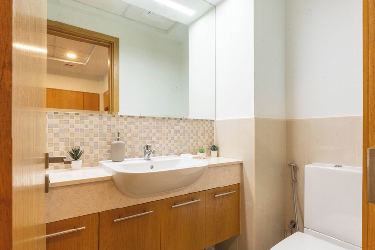 Bathroom 3, Downtown Dubai - Pool & Gym Access, Dubai